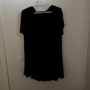 Black short sleeve top